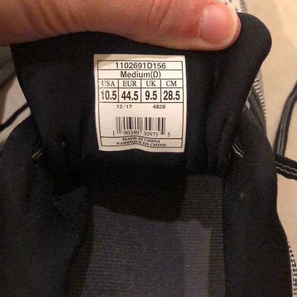 Men’s Brooks Running shoes - Picture 5 of 6